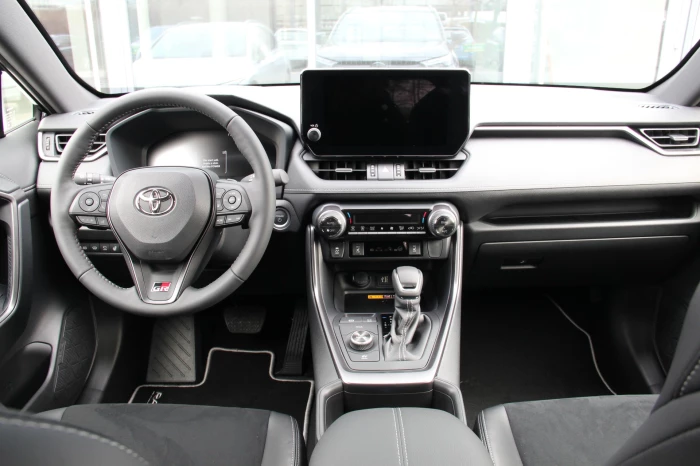 Toyota Rav4 2.5 Hybrid CVT 163kW 4x4 GR Sport na operativní leasing