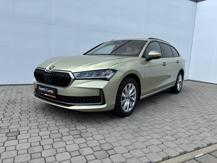 Škoda Superb Combi Selection 7DSG 2,0TDI / 110kW na operativní leasing