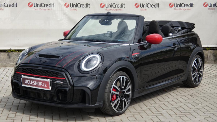 Mini Cooper JCW Cabrio AT na operativní leasing