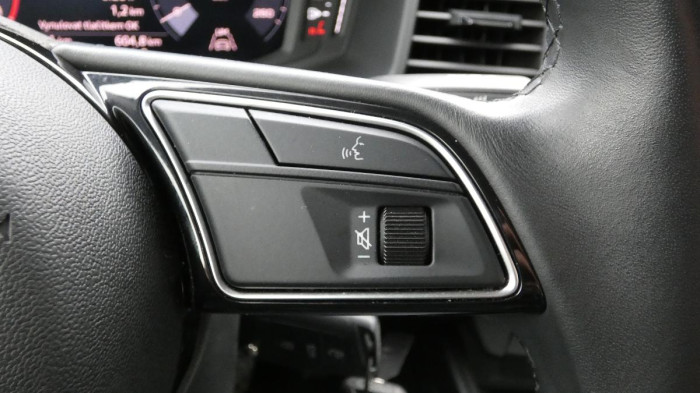 Audi A1 Sportback 30 TFSI Advanced S t na operativní leasing