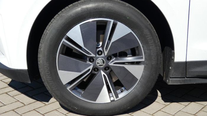 Škoda Enyaq iV 85 RWD Clever na operativní leasing