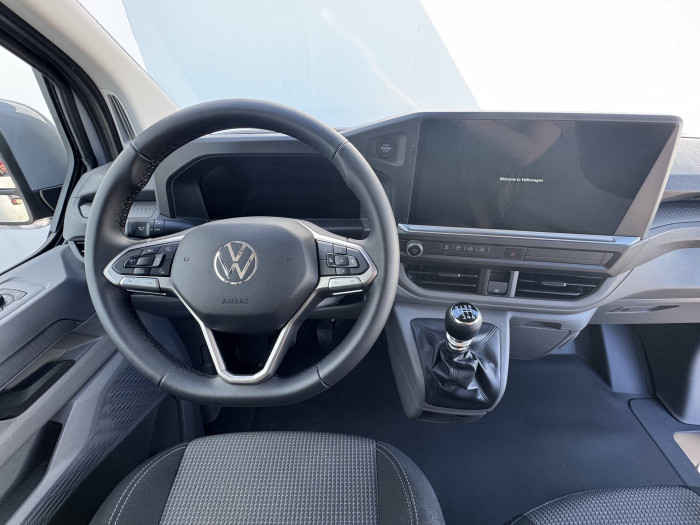 Volkswagen Transporter skříň DR 2,0TDI / 110kW na operativní leasing