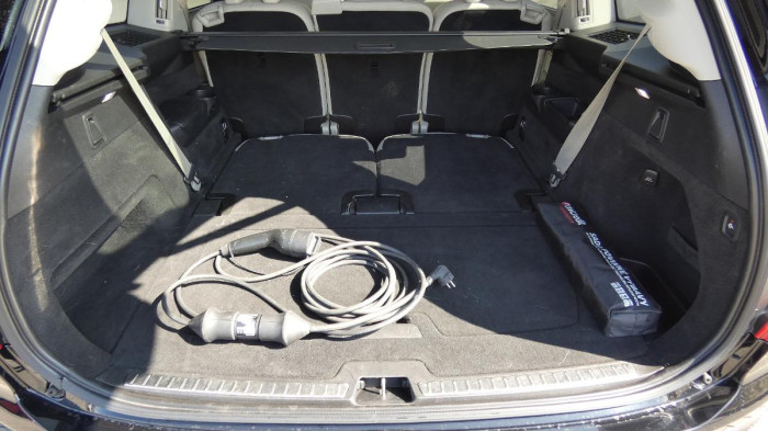 Volvo XC90 T8 Plug-in Hybrid Inscription, na operativní leasing