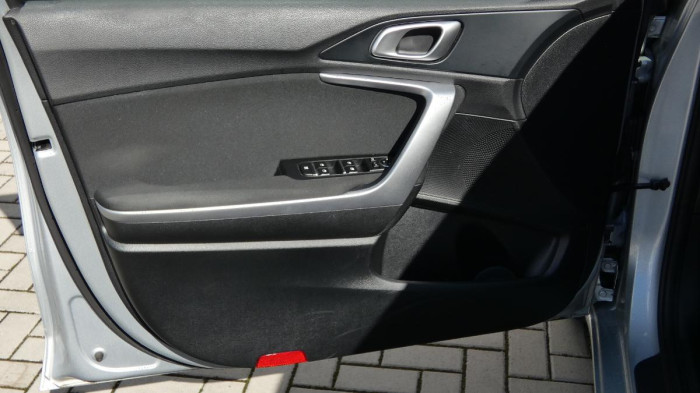 Kia Ceed 1.5 T-GDI 118kW Exclusive SW na operativní leasing