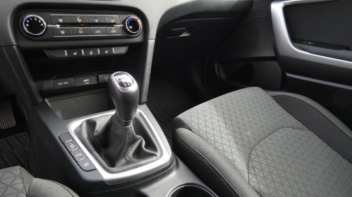 Kia Ceed 1.5 T-GDI 118kW SPIN na operativní leasing