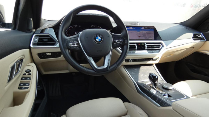 BMW Řada 3 330d xDrive AT na operativní leasing