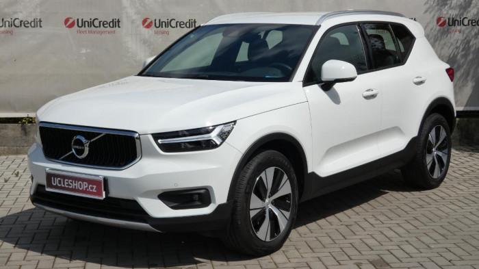 Volvo XC40 T3 FWD Momentum Pro na operativní leasing