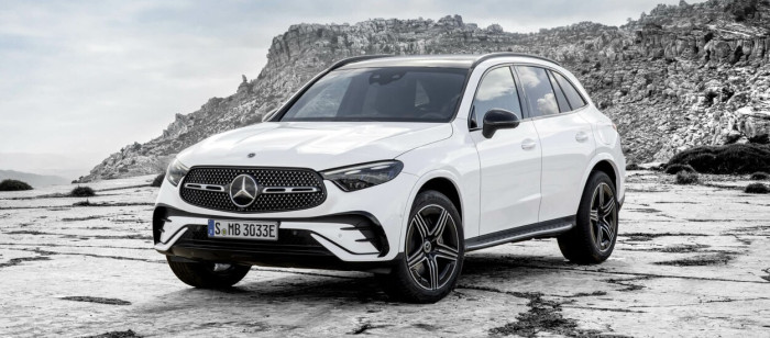 Mercedes-Benz GLC 300 e 4M 300 e na operativní leasing