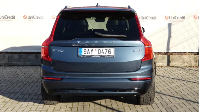 Volvo XC90 B5 AWD Drive-E mHEV Glossy Bla na operativní leasing