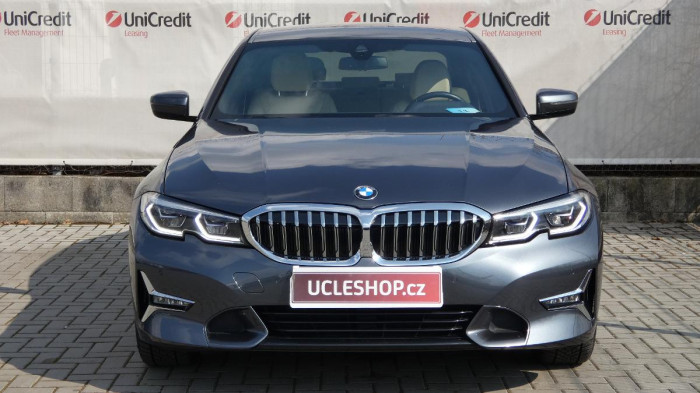 BMW Řada 3 330d xDrive AT na operativní leasing