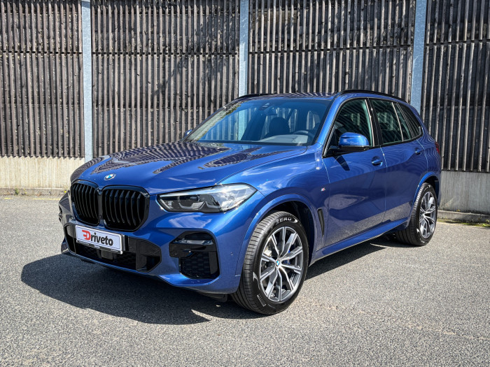 BMW X5 xDrive40i Steptronic, 40i 245 kW MHEV xDrive Steptronic na operativní leasing