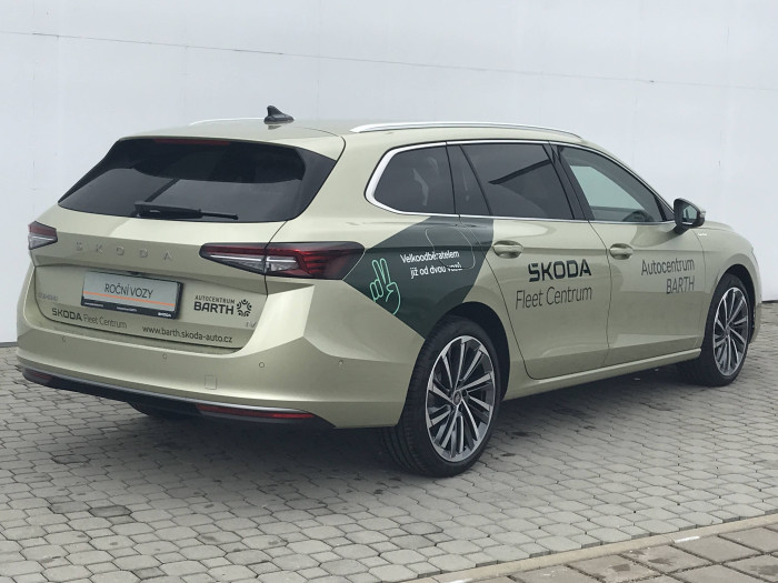 Škoda Superb Combi L&K 6DSG 1,5TSI / 150kW na operativní leasing
