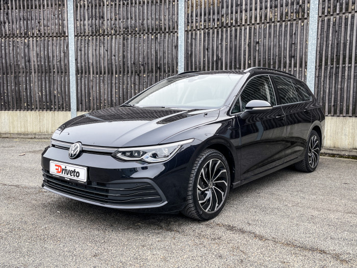 Volkswagen Golf Variant 1.0 TSI na operativní leasing