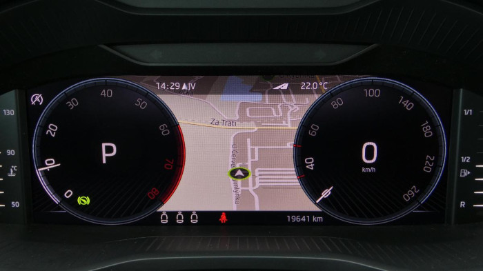 Škoda Karoq 1,5 TSI Style DSG na operativní leasing