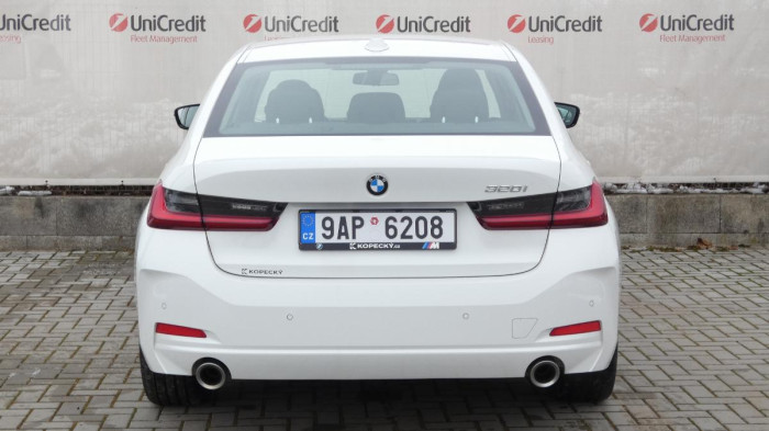 BMW Řada 3 320i Advantage na operativní leasing