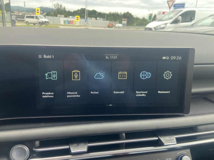 25 1,6 TGDI MT 2WD COMFORT	 na operativní leasing