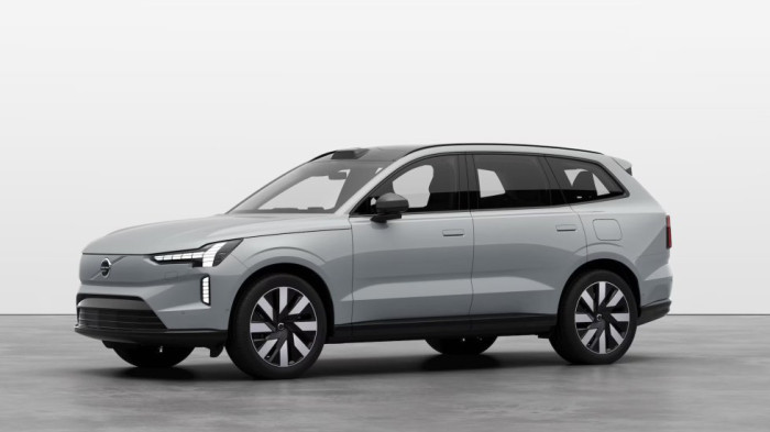 Volvo EX90 ULTRA, Twin Motor, 300 kW / 408 HP na operativní leasing