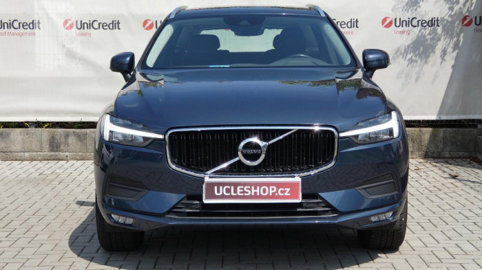 Volvo XC60 B4 AWD Momentum Pro na operativní leasing
