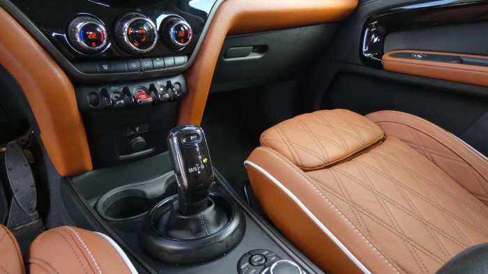 Mini Countryman COOPER na operativní leasing