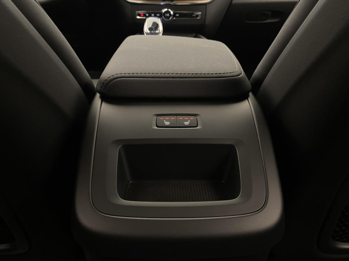 Volvo XC60 T6 AWD AUT BRIGHT PLUS na operativní leasing