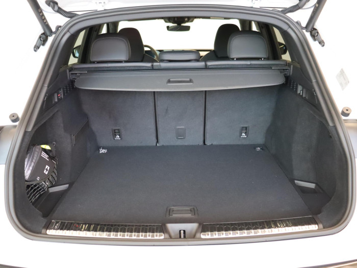 Audi Q5 TDI quattro Stronic na operativní leasing