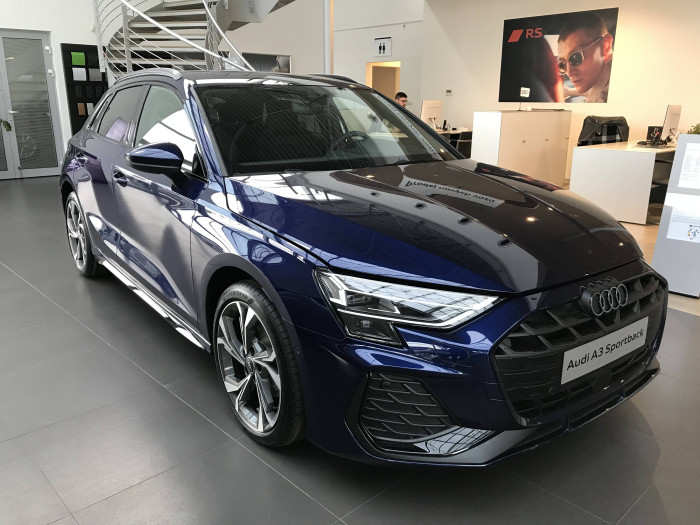 Audi A3 Sportback S line ST7 1,5TFSI  / 110kW na operativní leasing