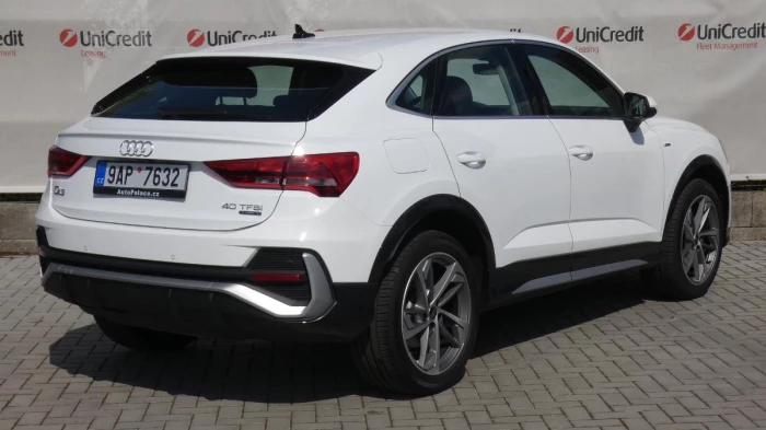 Audi Q3 2,0 TFSI quattro S tronic S-li na operativní leasing