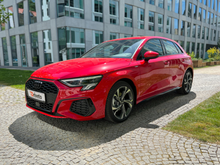 Audi A3 Sportback 2.0 TDI S tronic S line, 2.0 TDI, 110 kW, Naftový, Automatická převodovka na operativní leasing