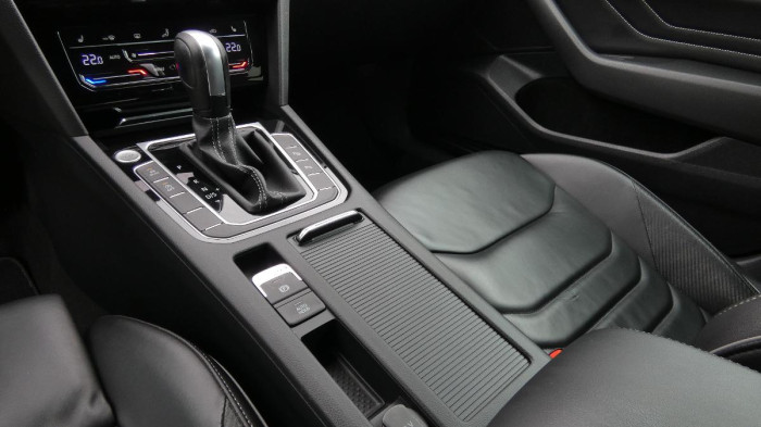 Volkswagen Arteon 2.0 TDI 147kW DSG R-line na operativní leasing