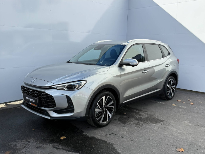 MG ZS Hybrid+ Exclusive AT 1,5 / 145kW na operativní leasing