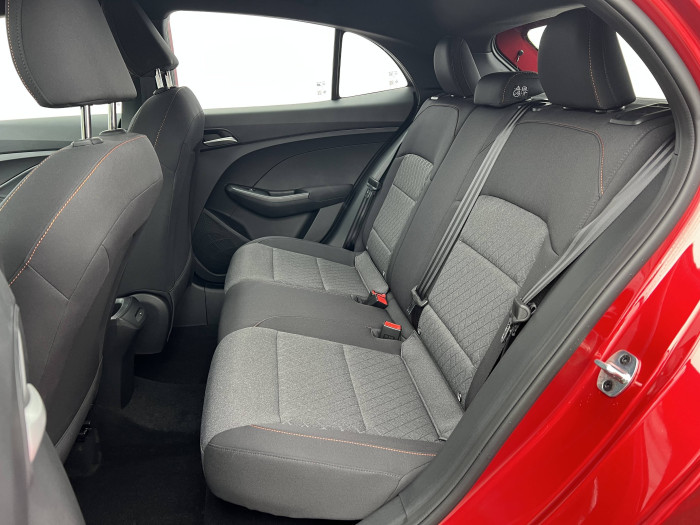 MG3 ELEGANCE 5MT 1,5i / 85kW na operativní leasing