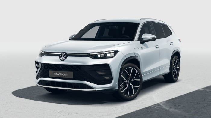 Volkswagen Tayron R-Line People 150 kW eHybrid na operativní leasing