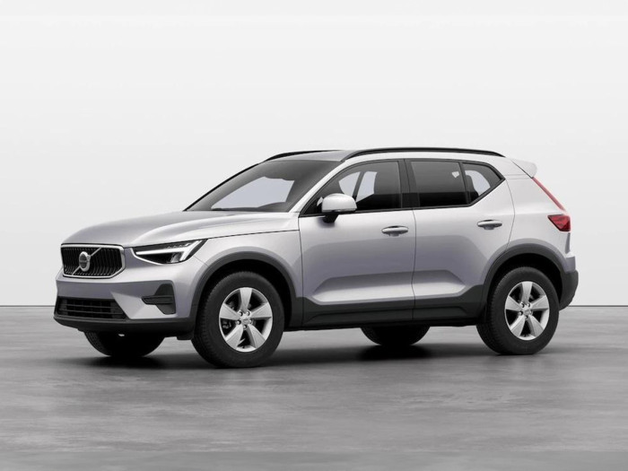 Volvo XC40 2.0 120 kW B3 DCT Essential, 2.0, 120 kW, Benzinový, Automatická převodovka na operativní leasing