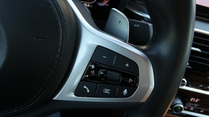 BMW Řada 5 540i xDrive M Sport na operativní leasing