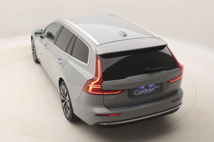 Volvo V60 T6 AWD Plug-in H. BRIGHT PLUS na operativní leasing
