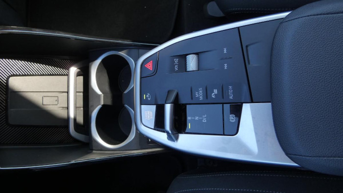 BMW X1 sDrive 18i DCT na operativní leasing