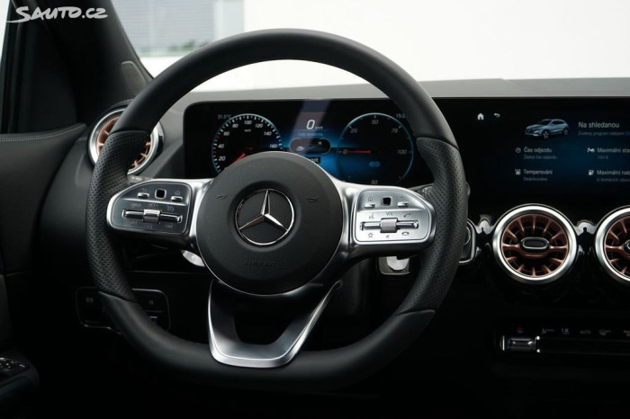 Mercedes-Benz EQA 250 na operativní leasing