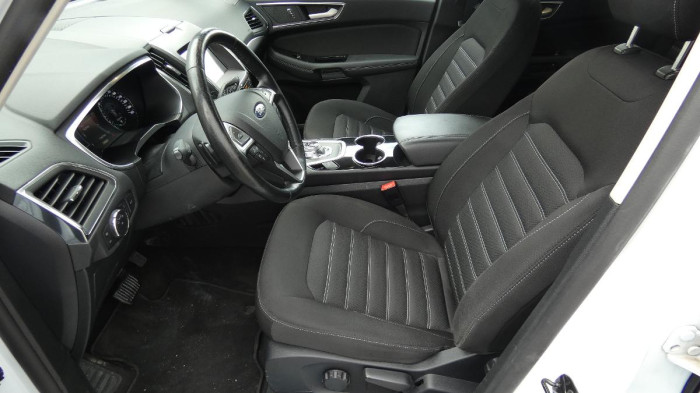 Ford Galaxy 2.0 EcoBlue AWD aut. Titanium na operativní leasing