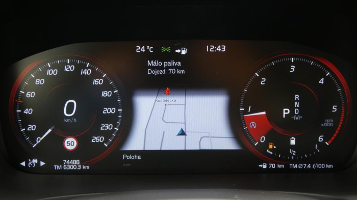 Volvo V90 B4 mHEV AWD aut. Momentum Pro na operativní leasing