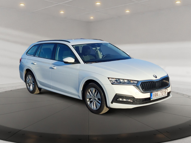 Škoda Octavia Combi 1.5TSI 110kW Ambition fullservis na operativní leasing