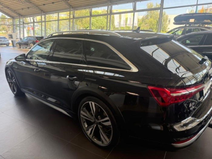 Audi A6 allroad quattro 55 TDI tiptronic na operativní leasing