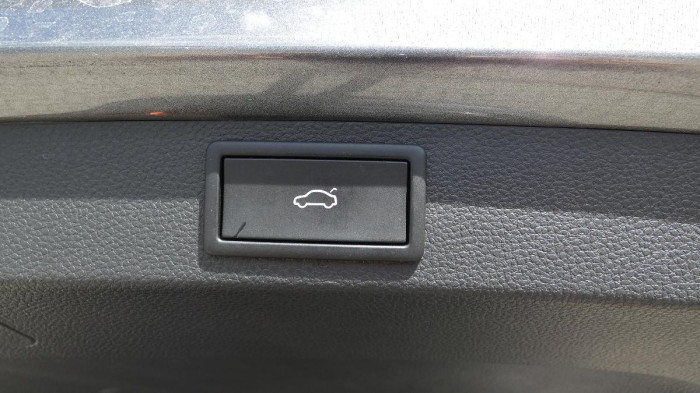 Škoda Karoq 1,5 TSI Style DSG na operativní leasing