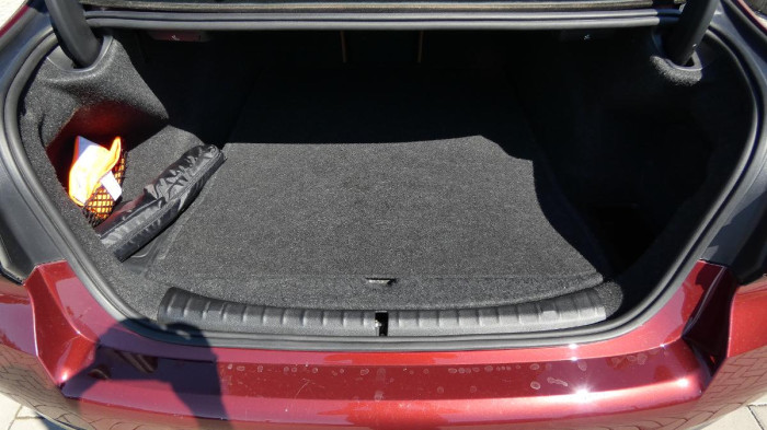 BMW Řada 5 540i xDrive M Sport na operativní leasing