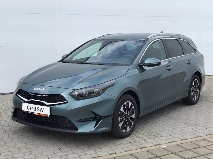 KIA Ceed SW CD TOP 7DCT 1,5 T-GDi / 103kW na operativní leasing