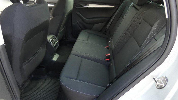 Škoda Karoq 1,5 TSI Ambition DSG na operativní leasing