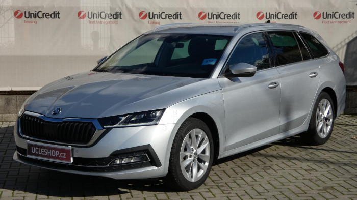 Škoda Octavia Combi 1,5 TSI Style na operativní leasing
