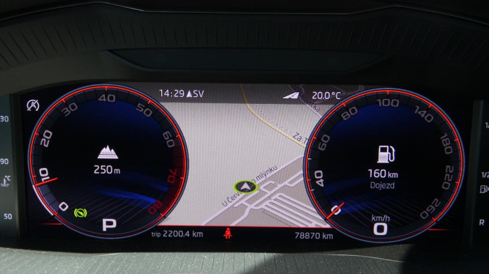 Škoda Superb 2.0 TSI DSG Sportline na operativní leasing