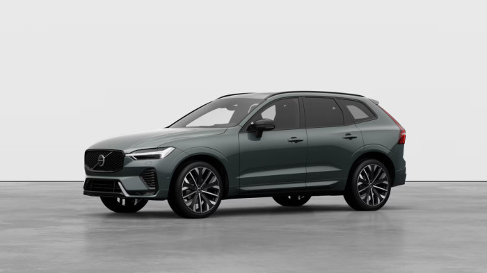 Volvo XC60 B5 AWD AUT DARK ULTRA na operativní leasing