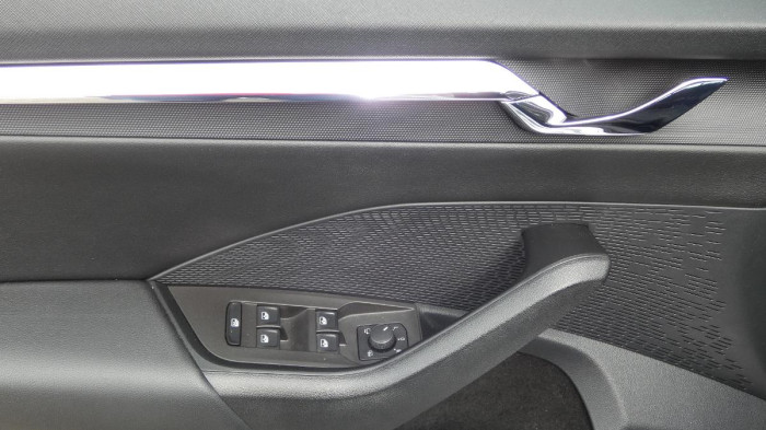 Škoda Octavia Combi 2.0 TDI 110kW DSG 4x4 St na operativní leasing