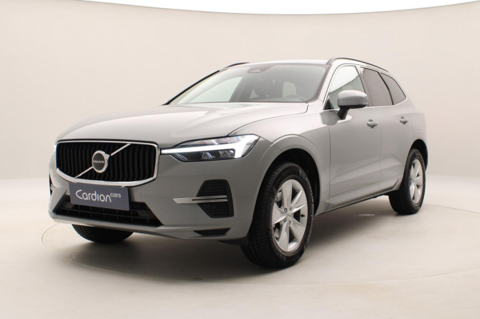 Volvo XC60 B5 AWD AUT CORE na operativní leasing